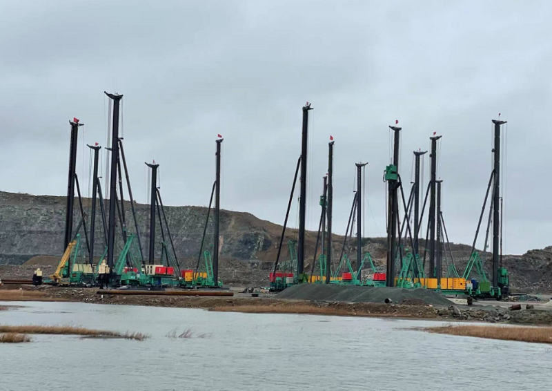 大樁架、高功率的碎石樁設(shè)備