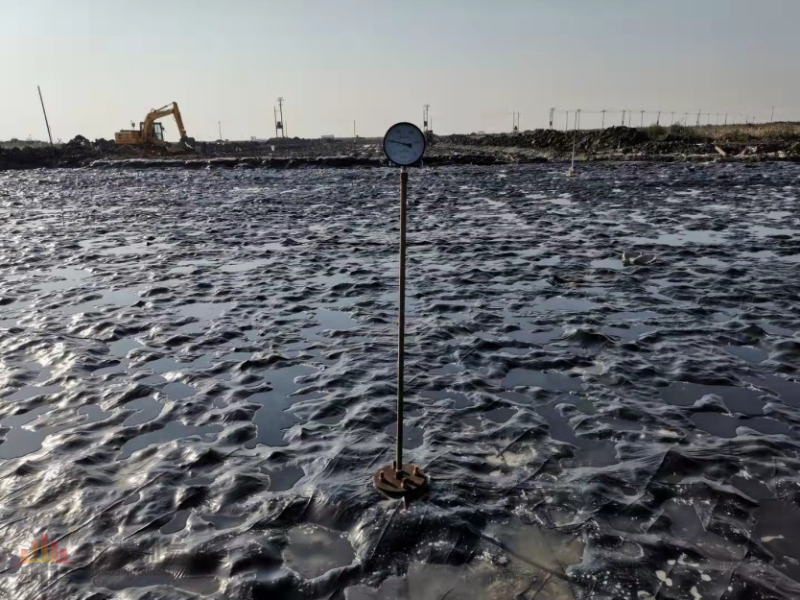 真空膜現(xiàn)場鋪設后照片