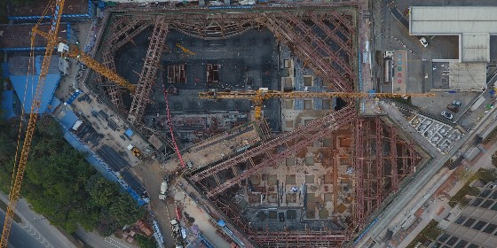 預(yù)應(yīng)力型鋼組合支撐立柱的施工