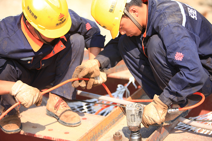 質(zhì)量工程手中造