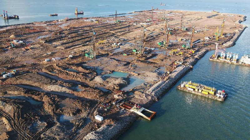 香港機(jī)場(chǎng)第三跑道施工現(xiàn)場(chǎng)