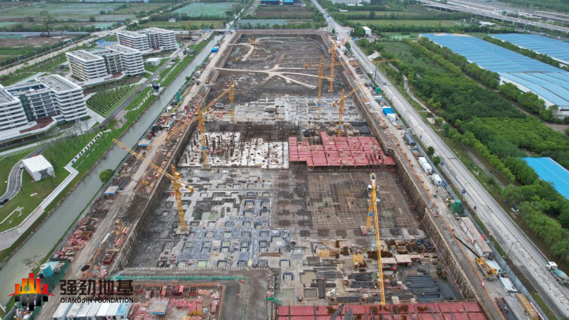 基坑支護(hù)項(xiàng)目全景