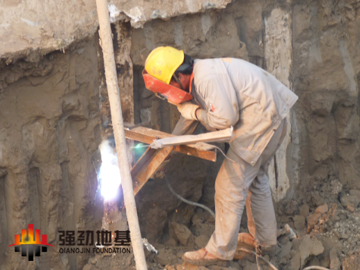 預應(yīng)力型鋼組合支撐