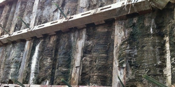 旋噴攪拌加勁樁（簡(jiǎn)稱“加勁樁錨”）