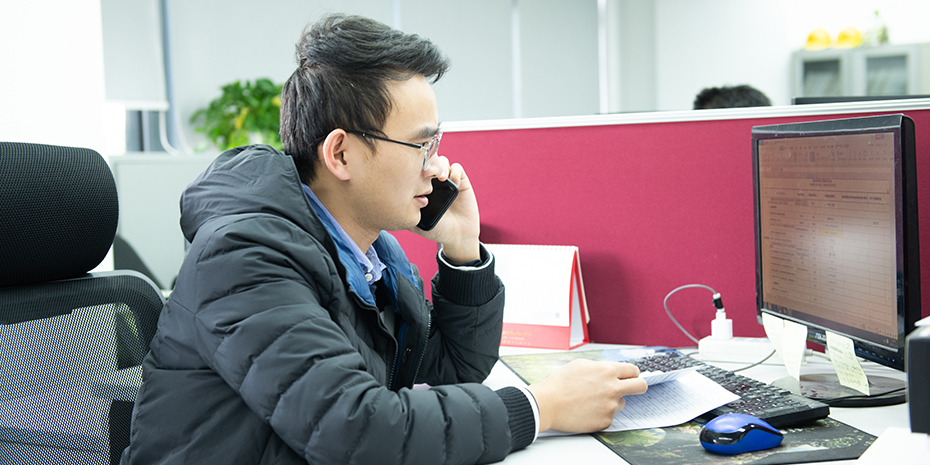 強(qiáng)勁員工工作實(shí)拍（一）