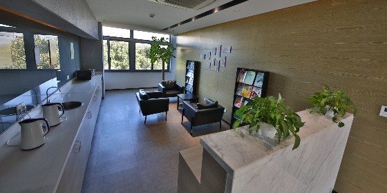 小憩吧、讀書吧