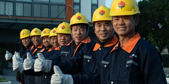 強勁地基三色文化·關愛員工