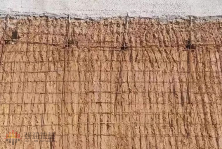 鋼筋網(wǎng)片綁扎