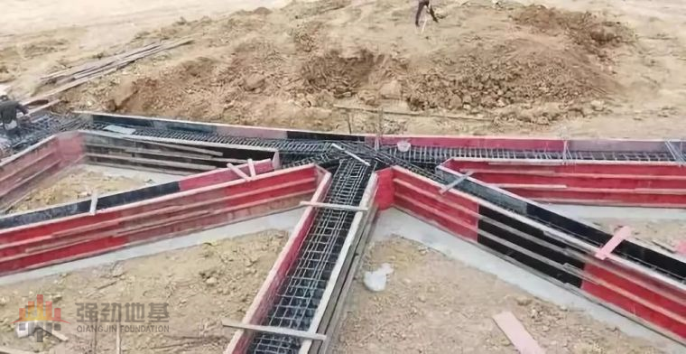 環(huán)撐梁模板安裝